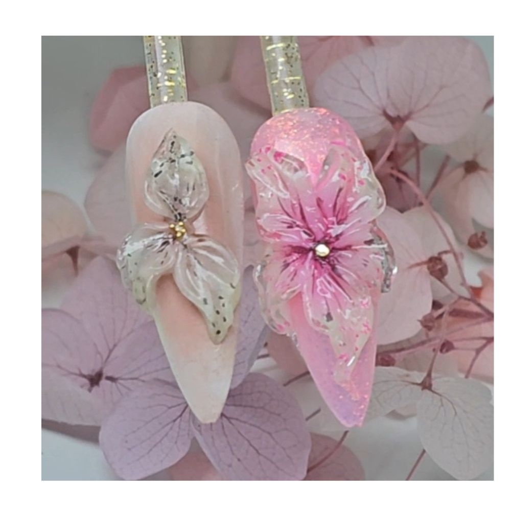 Transparante 3D bloemen gemaakt met Crystal Sculpt Gel van ShidoNails